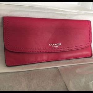 Coach Legacy Fuchsia skinny wallet